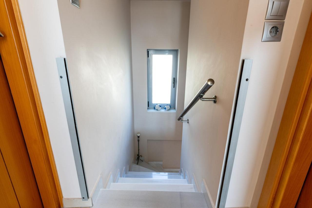 Elegant New Maisonette Near The Sea Αίγινα Εξωτερικό φωτογραφία